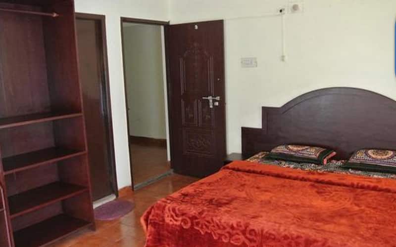 Temple View Four Bedroom Cottages, Kodaikanal 4